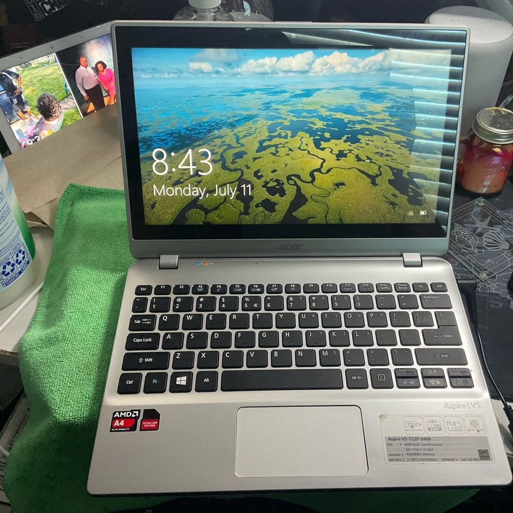 Acer Aspire laptop model #V5 122P 0408